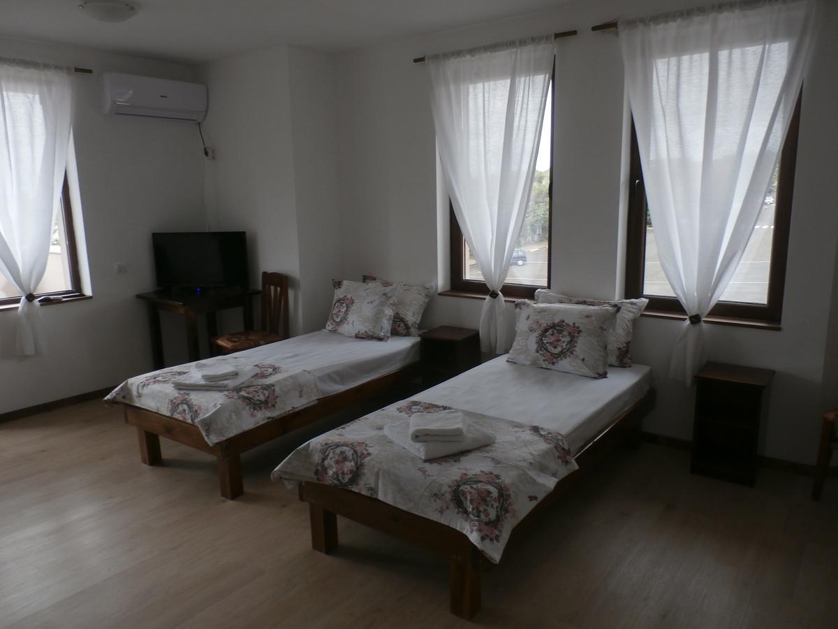 Aleksandrovo Apartments Exterior photo